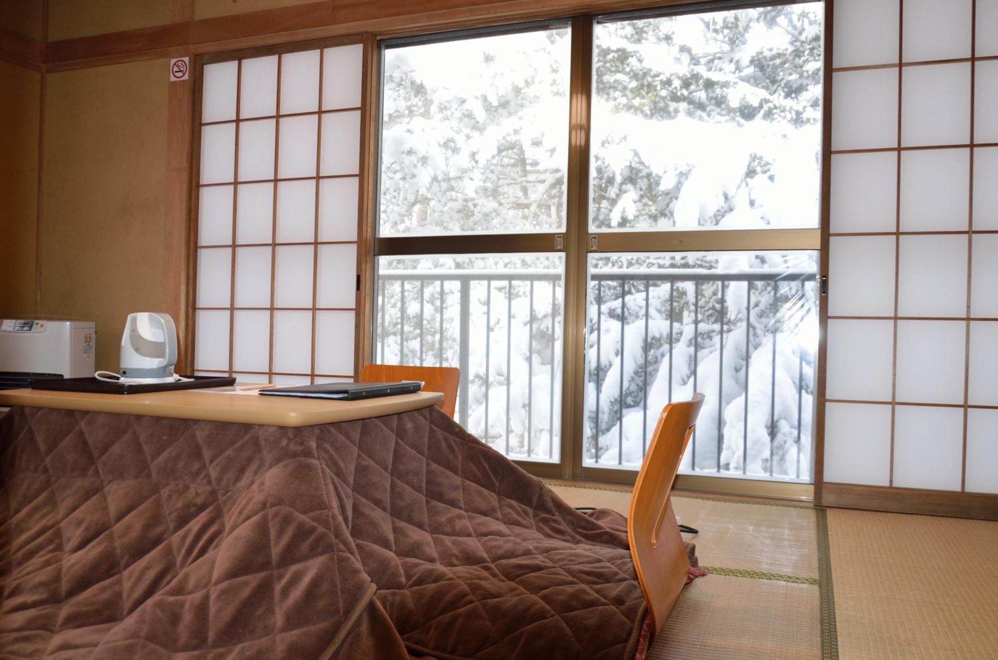Ikoisanso Hotel Karuizawa Buitenkant foto